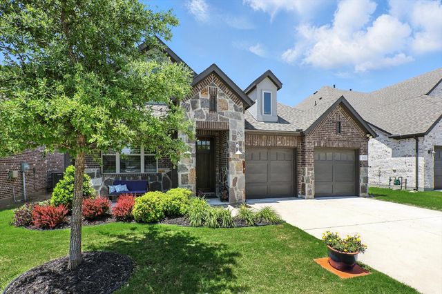1521 Twistleaf Road, Flower Mound, TX 76226