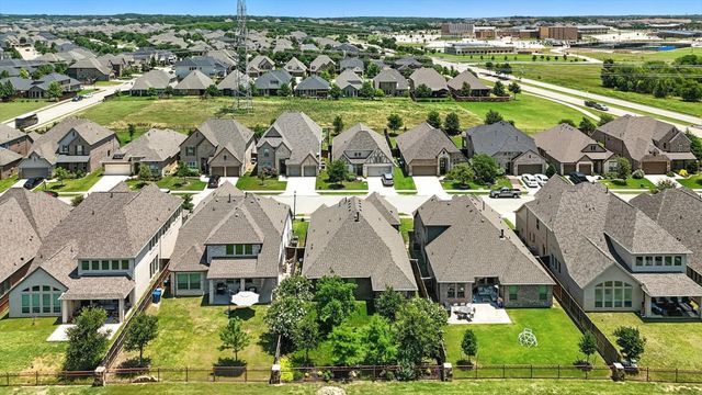 1521 Twistleaf Road, Flower Mound, TX 76226