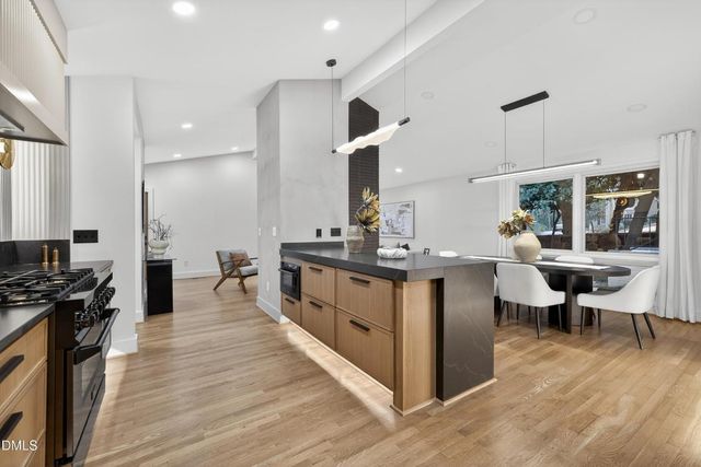 3601 Swann Street, Raleigh, NC 27612