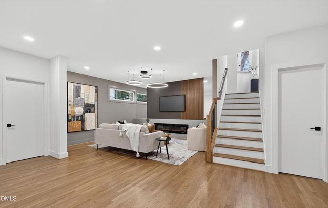3601 Swann Street, Raleigh, NC 27612