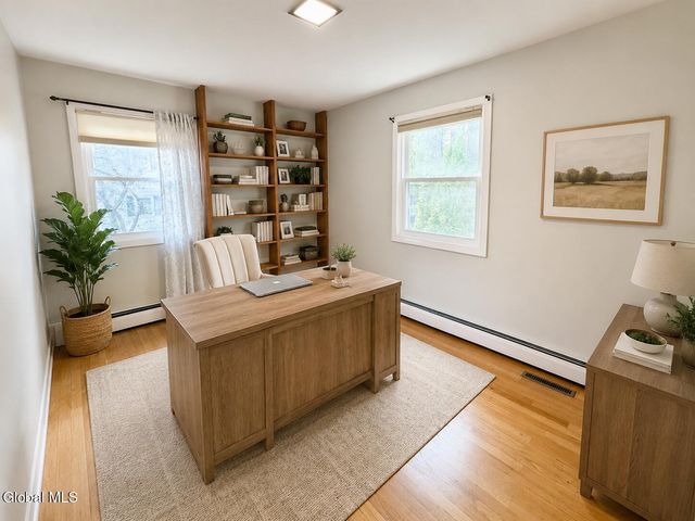25 Shadow Wood Way, Clifton Park, NY 12019