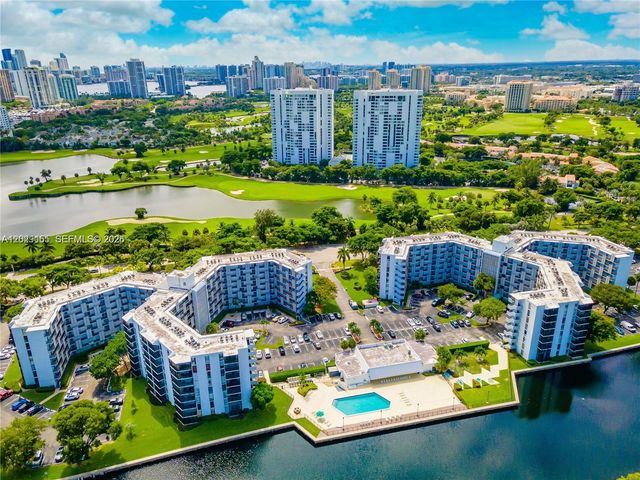 3475 N Country Club Dr 503, Aventura, FL 33180