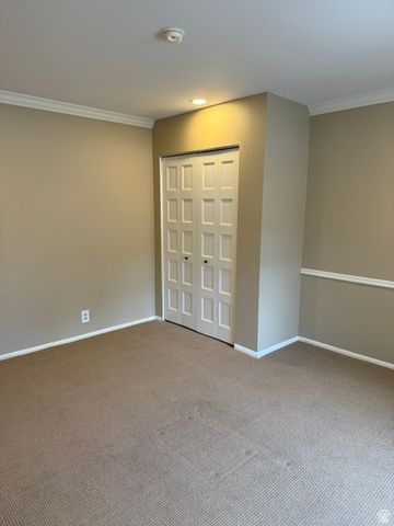 6086 S 1525 E, Murray, UT 84121