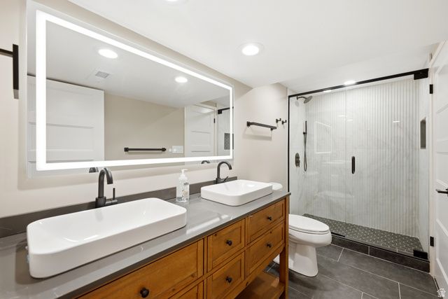 6086 S 1525 E, Murray, UT 84121