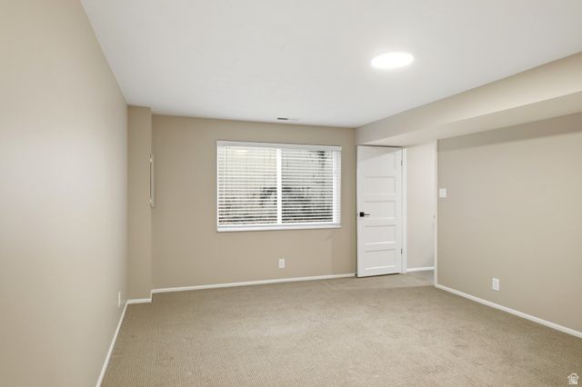 6086 S 1525 E, Murray, UT 84121