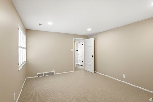 6086 S 1525 E, Murray, UT 84121