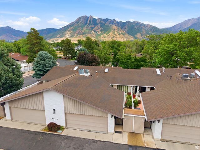 6086 S 1525 E, Murray, UT 84121