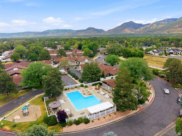 6086 S 1525 E, Murray, UT 84121
