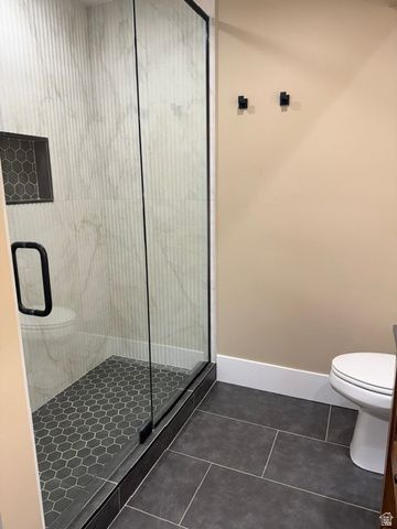 6086 S 1525 E, Murray, UT 84121
