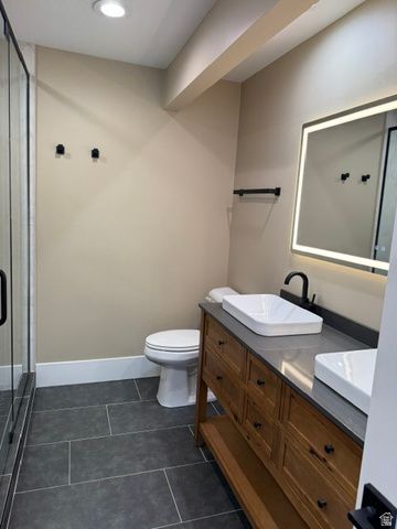 6086 S 1525 E, Murray, UT 84121