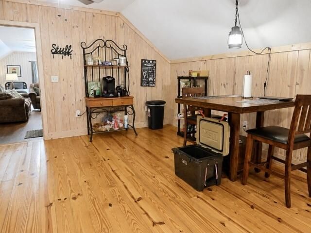 472 Beaver Drive, Trenton, GA 30752