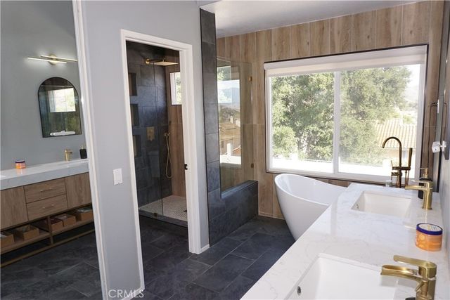 2622 Presidio Lane, Corona, CA 92879