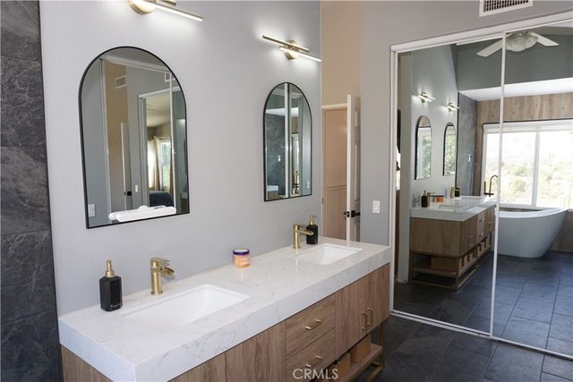 2622 Presidio Lane, Corona, CA 92879