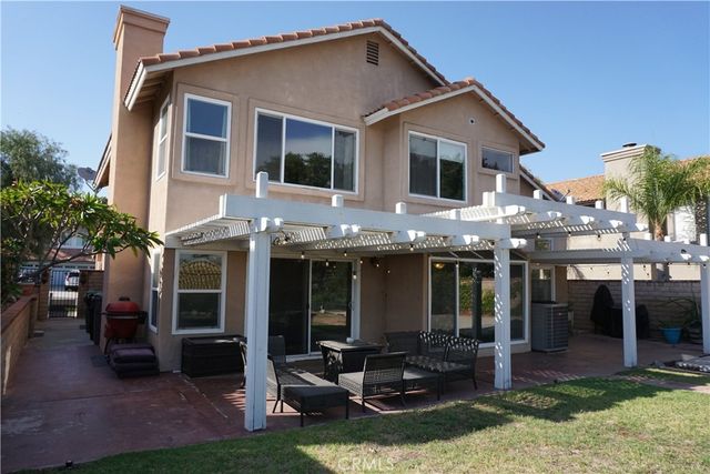 2622 Presidio Lane, Corona, CA 92879