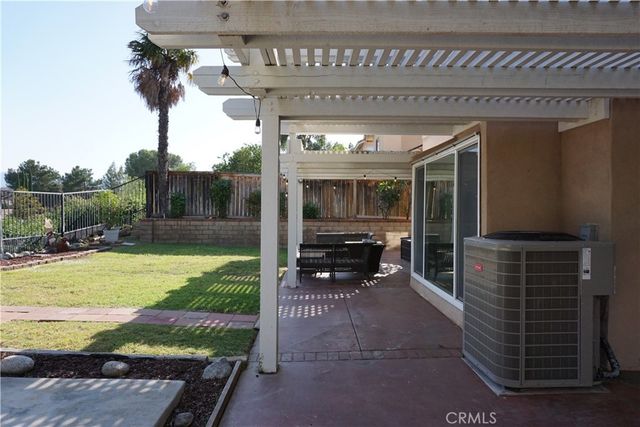 2622 Presidio Lane, Corona, CA 92879