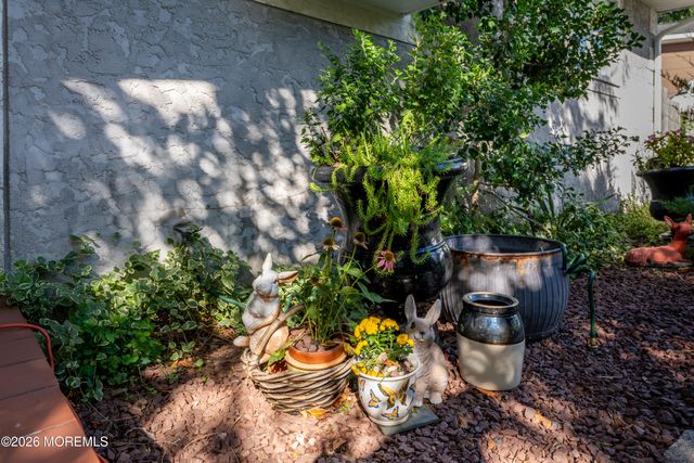 13 Lee Avenue, Bayville, NJ 08721