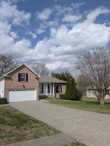 3251 Nina Cir, Lebanon, TN 37087