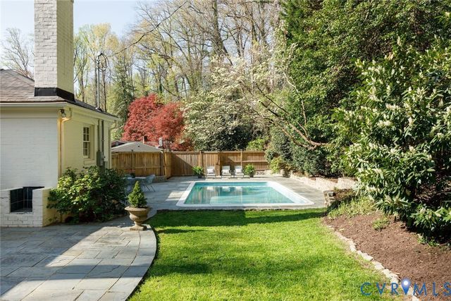 210 Hillwood Ave, Richmond, VA 23226