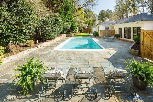 210 Hillwood Ave, Richmond, VA 23226