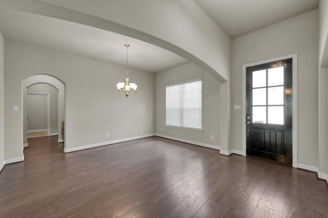 2051 Brookmont Drive, Conroe, TX 77301