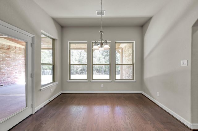 2051 Brookmont Drive, Conroe, TX 77301