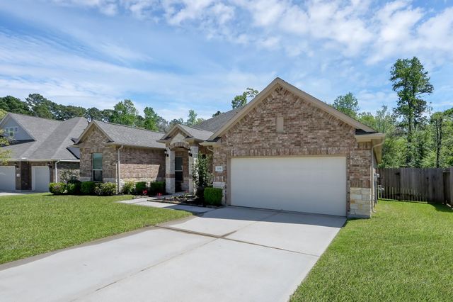2051 Brookmont Drive, Conroe, TX 77301