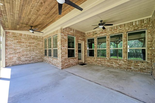2051 Brookmont Drive, Conroe, TX 77301