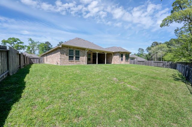 2051 Brookmont Drive, Conroe, TX 77301