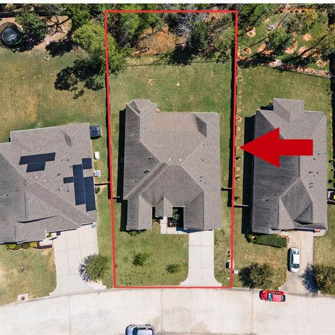 2051 Brookmont Drive, Conroe, TX 77301