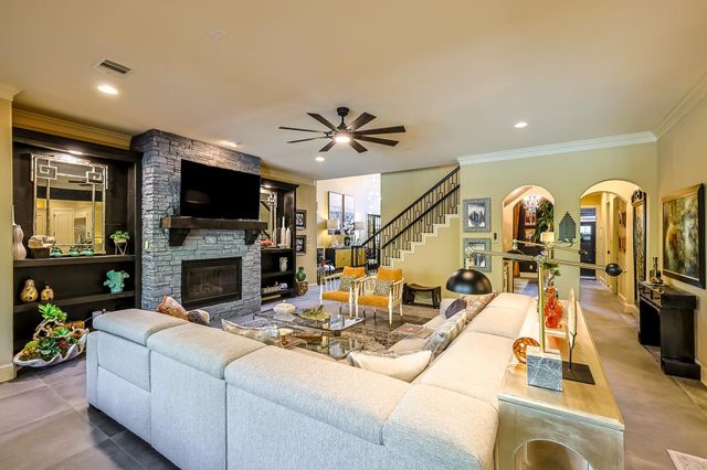 51 Lake Sterling Gate Drive, Spring, TX 77379