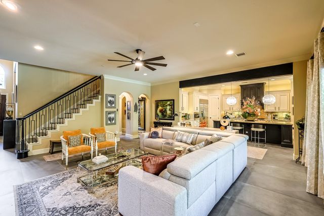 51 Lake Sterling Gate Drive, Spring, TX 77379