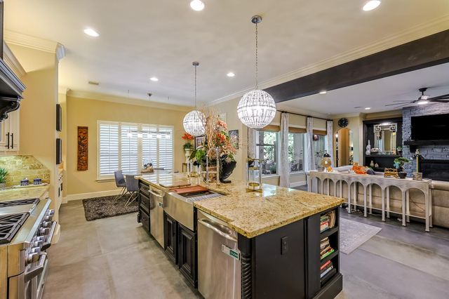 51 Lake Sterling Gate Drive, Spring, TX 77379