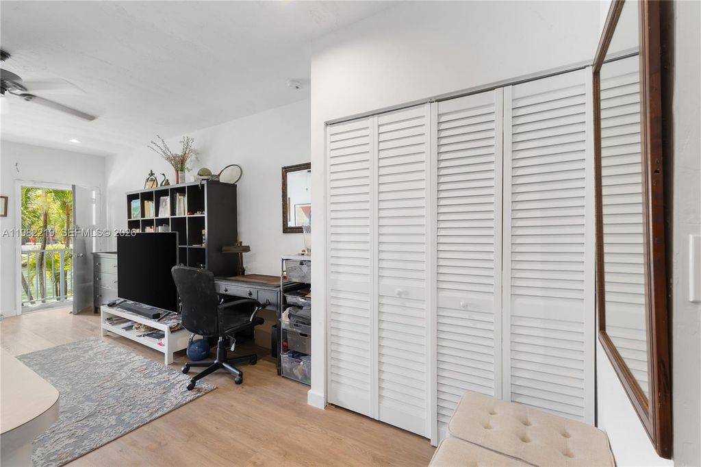 Image 10 of property listing at 2445 Lake Pancoast Dr J, Miami Beach, FL 33140