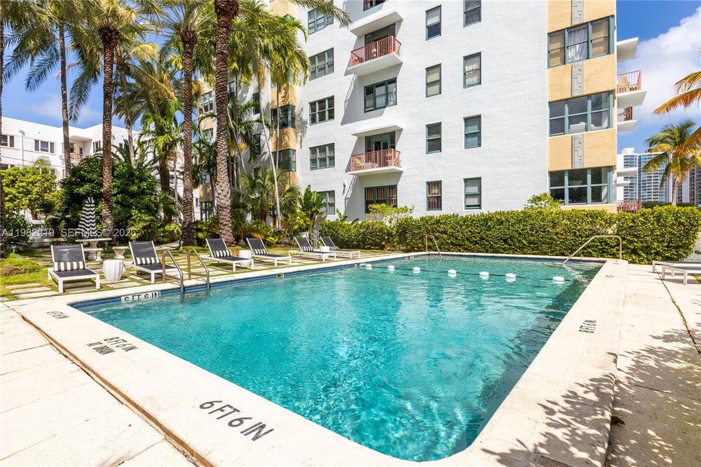 Image 23 of property listing at 2445 Lake Pancoast Dr J, Miami Beach, FL 33140