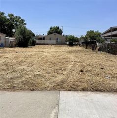 7542 Peters St, Riverside, CA 92504
