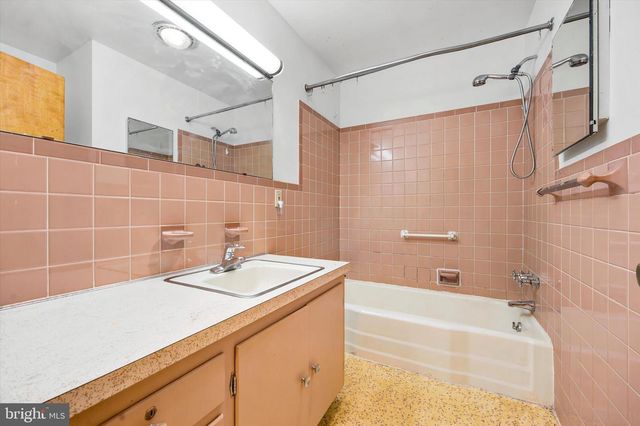 151 AXE HANDLE RD, Quakertown, PA 18951
