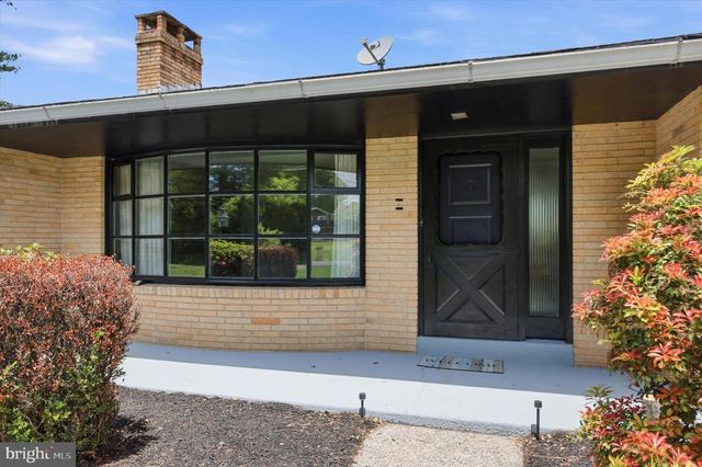 151 AXE HANDLE RD, Quakertown, PA 18951