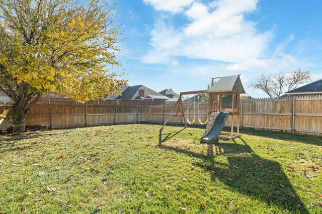 8105 EL PASO Drive, Amarillo, TX 79118