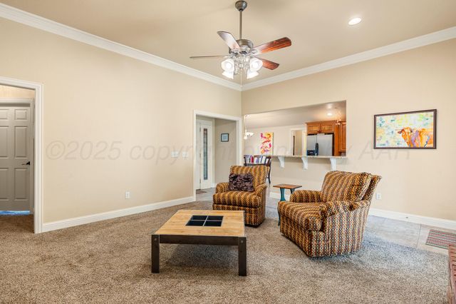 8105 EL PASO Drive, Amarillo, TX 79118