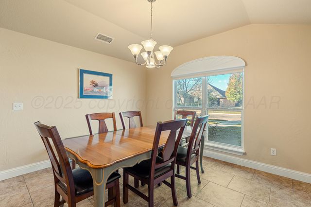 8105 EL PASO Drive, Amarillo, TX 79118