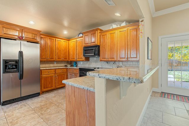 8105 EL PASO Drive, Amarillo, TX 79118