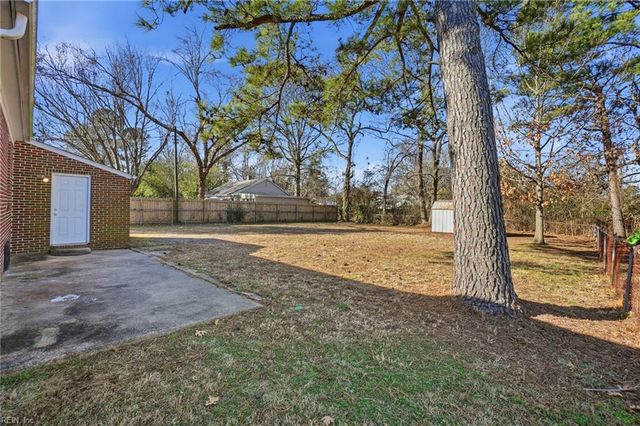 231 N Fifth ST, Hampton, VA 23669