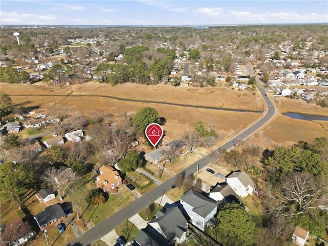 231 N Fifth ST, Hampton, VA 23669