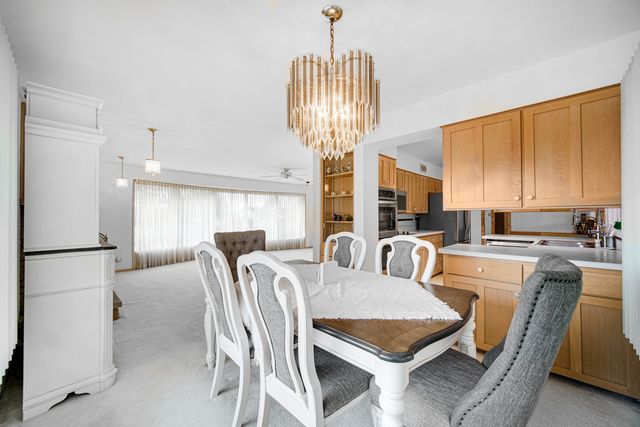 20580 Bensley Avenue, Lynwood, IL 60411