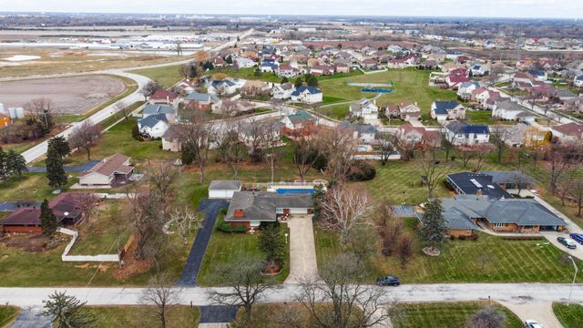 20580 Bensley Avenue, Lynwood, IL 60411