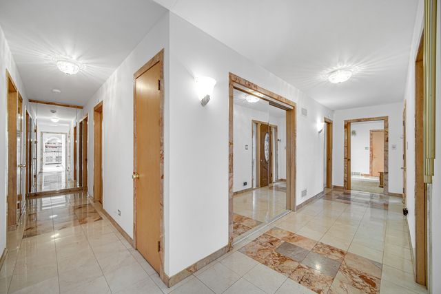 20580 Bensley Avenue, Lynwood, IL 60411