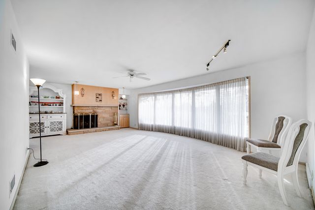 20580 Bensley Avenue, Lynwood, IL 60411