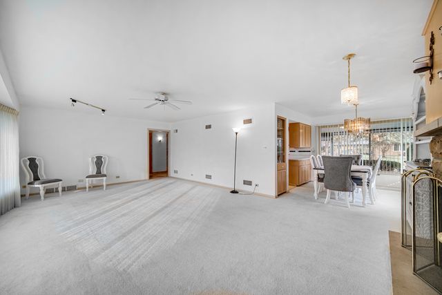 20580 Bensley Avenue, Lynwood, IL 60411