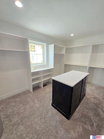 737 Blue Sage Boulevard, Lincoln, NE 68521