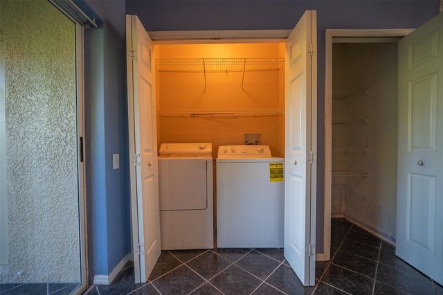 1250 REDONDO WAY, Wesley Chapel, FL 33543